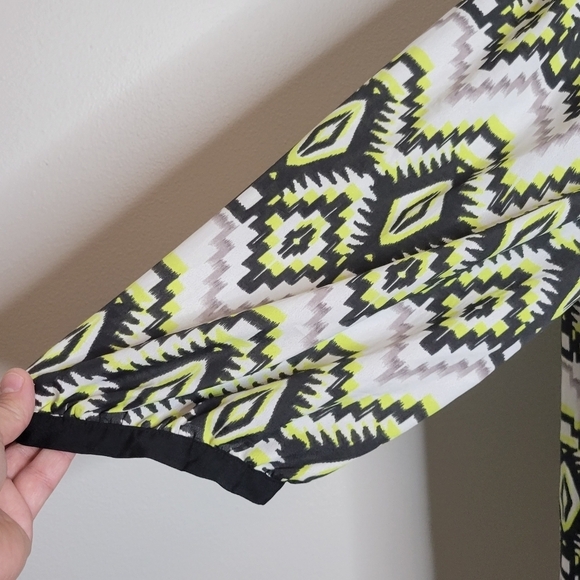 Daniel‎ Rainn Southwestern Print Peasant Top Size 2X - Picture 5 of 9